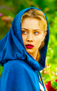 abyssuminvocat:  sarah gadon, dracula untold