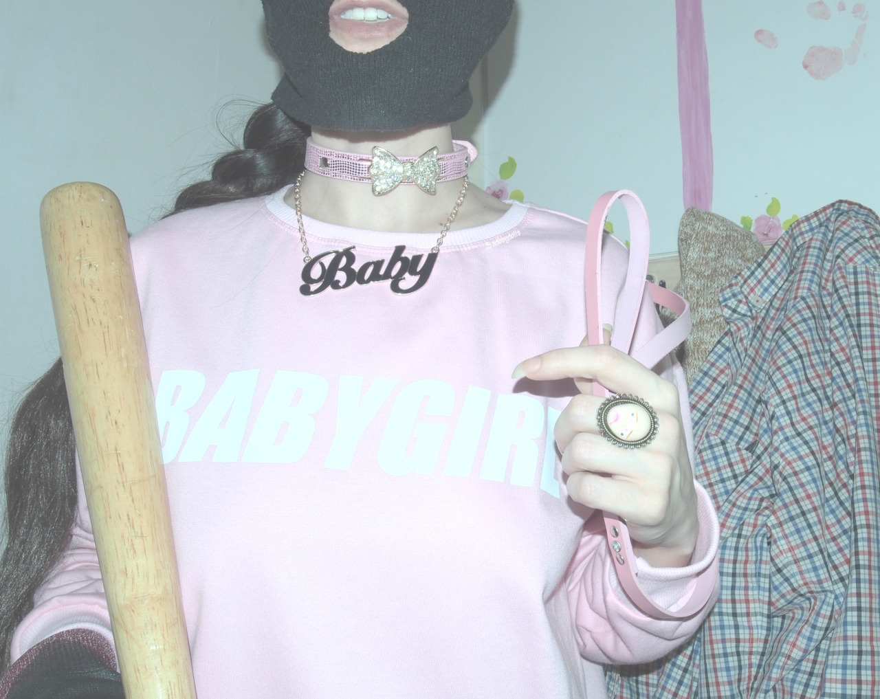 rottinggirlsrestingplace:  People repeatedly ask me “why don’t you smile” when
