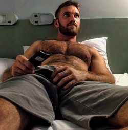 HAIRYMUSCLED