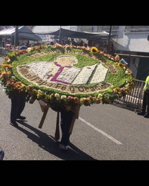 #feriadeflores2017 #desfiledelossilleteros #medellin