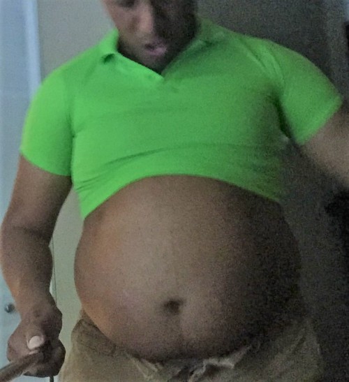 mpregdude87: Since joining Grommr.. i have decided to show more of my gains.. and this real expandin