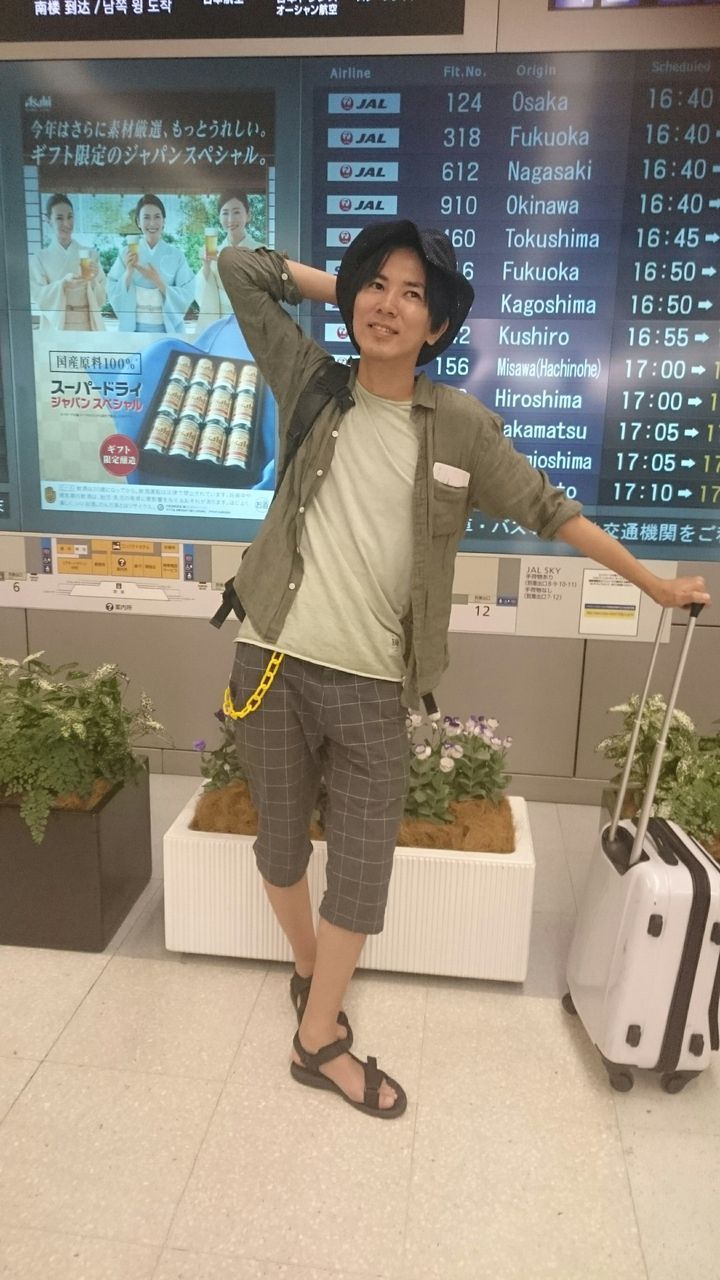 snknews: Isayama Hajime Shares New Blog Post About Summer Vacation (And Possibly