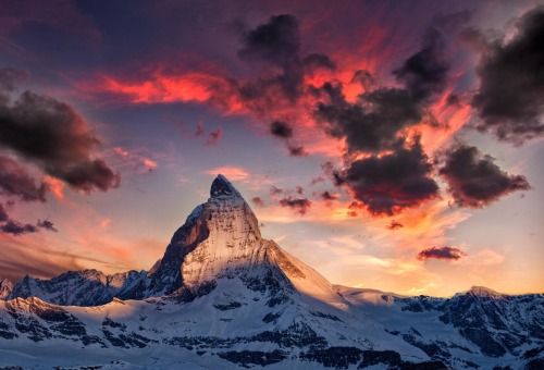 maxlikesit:  Matterhorn, Alps