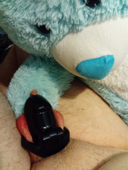 show-us-your-locked-cock:  Ted checking that