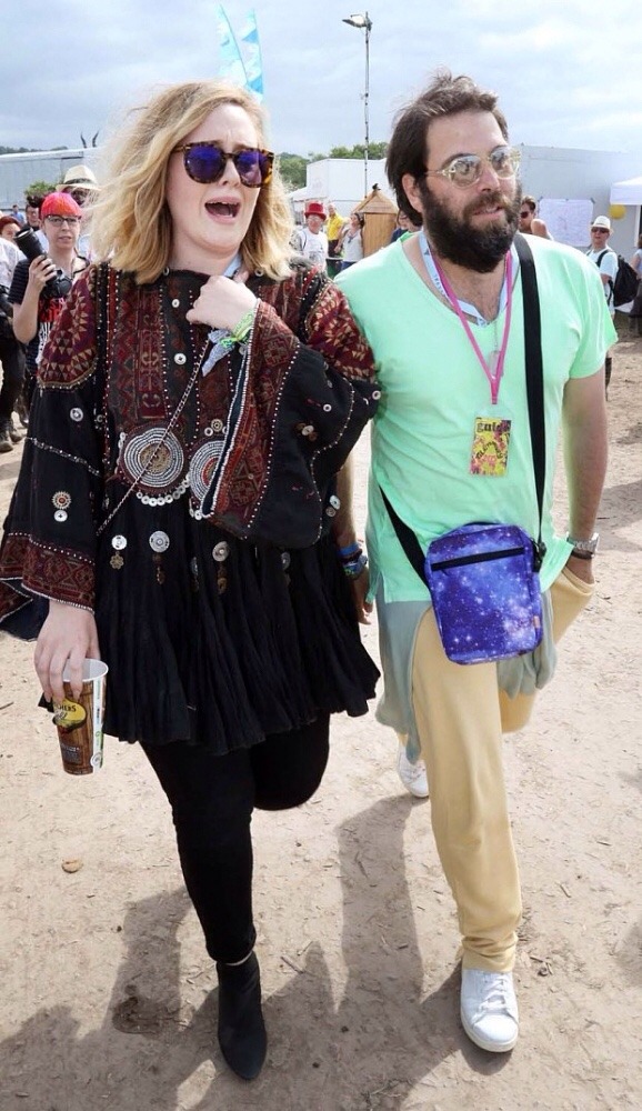 adoreyouadele:  Adele and Simon’s new photo in Glastonbury Festival.