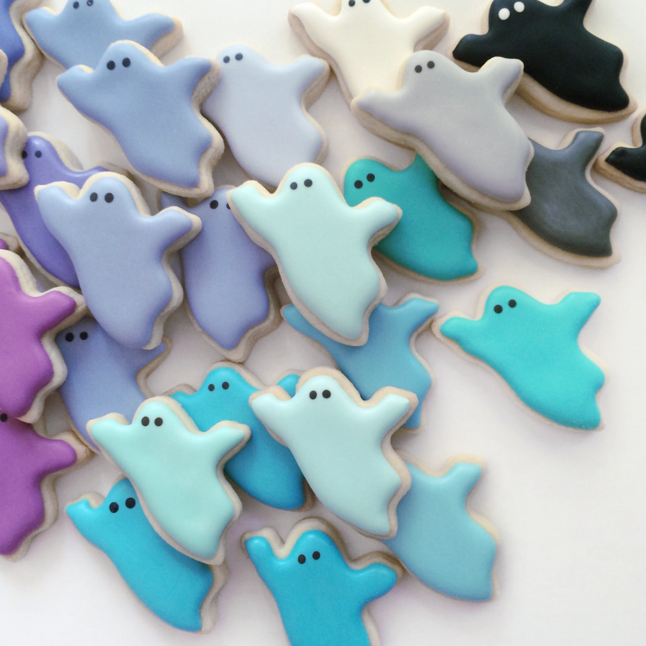 ransnacked:ghost cookies | holly fox design