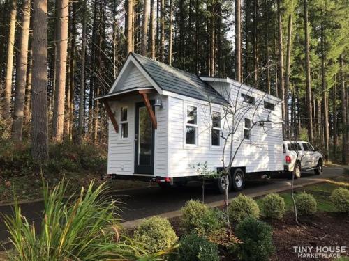 dreamhousetogo:Luxury Tiny House