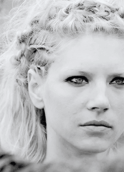 vikingshistory:❃I heard of your troubles. I have brought these warriors to help you.