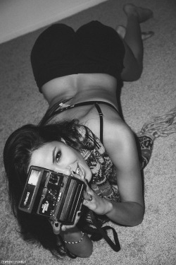 https://64.media.tumblr.com/d054cace66c8575aff033ea99a40eb9c/tumblr_mfp3daUqO11ro2vq4o1_500.jpg