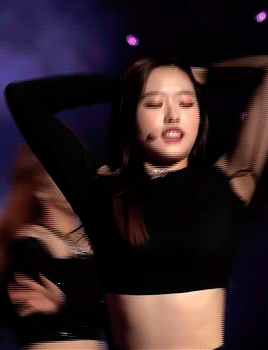 tenthgirl:olivia hye for @messicore ♡