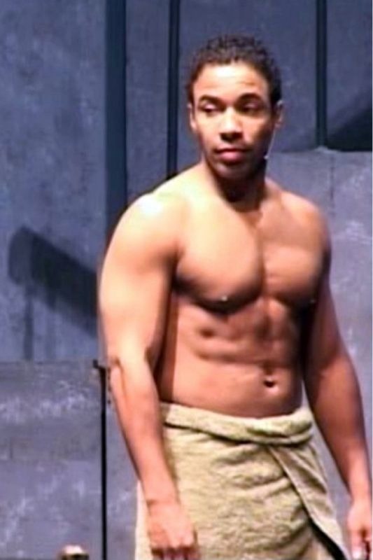 marquisb18:  Allen Payne is so sexy 