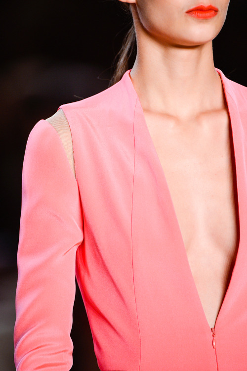 fortheloveoflagerfeld:  Akris Spring 2013 RTW 