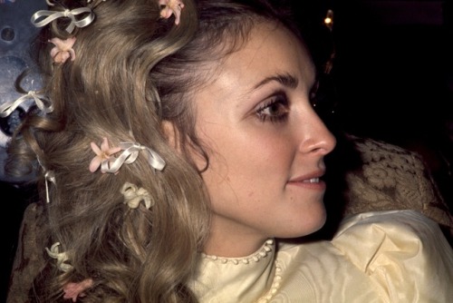 romanbymarta:London, 20th January 1968, Sharon Tate on her wedding day to Roman Polanski. Photo by J