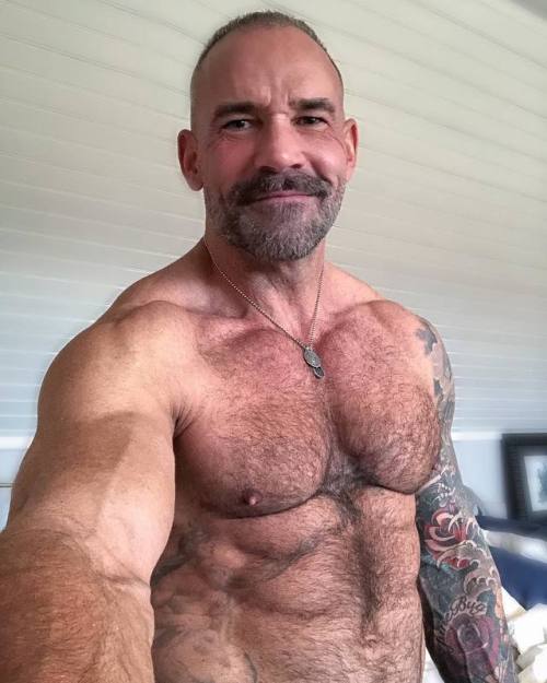 papabearscum:  This Man is perfection. i porn pictures