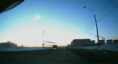 gifmovie:  Meteorite hits Russian Urals near Chelyabinsk. Russia’s Urals region