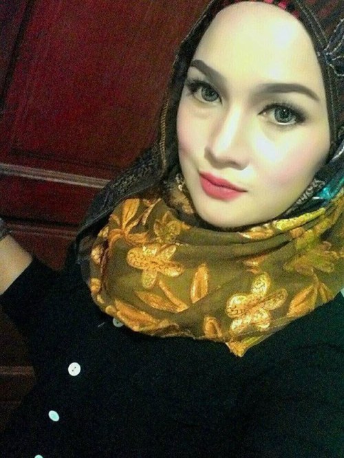 iqah36:Siti Mahana 40 Janda JB Part 2Bagi lah no. Janda ni