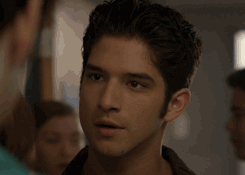 teenwolf:Stiles you’re NOT helping!