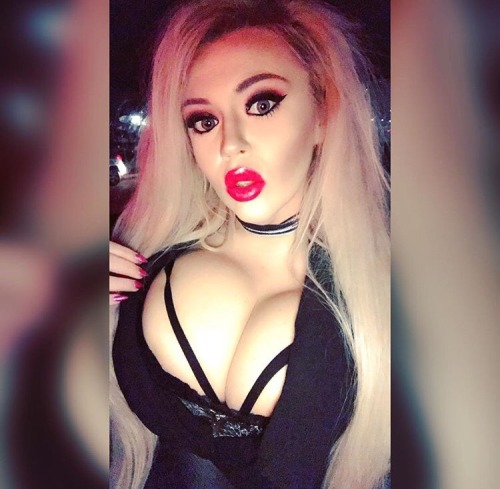 porngodrelapse:  TITS ARE FOR FUCKING