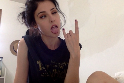 hatelyn:  a collection of me bein me 