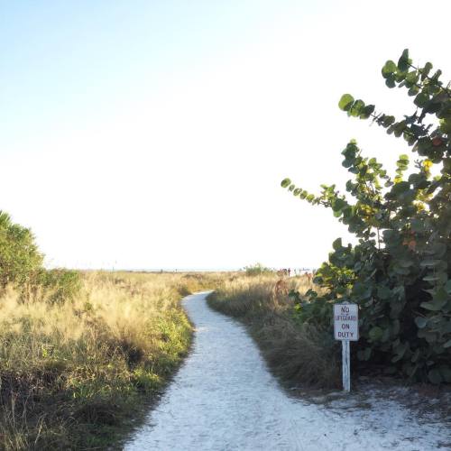 thepastelprince:No lifeguard on duty (at Siesta Key Beach)