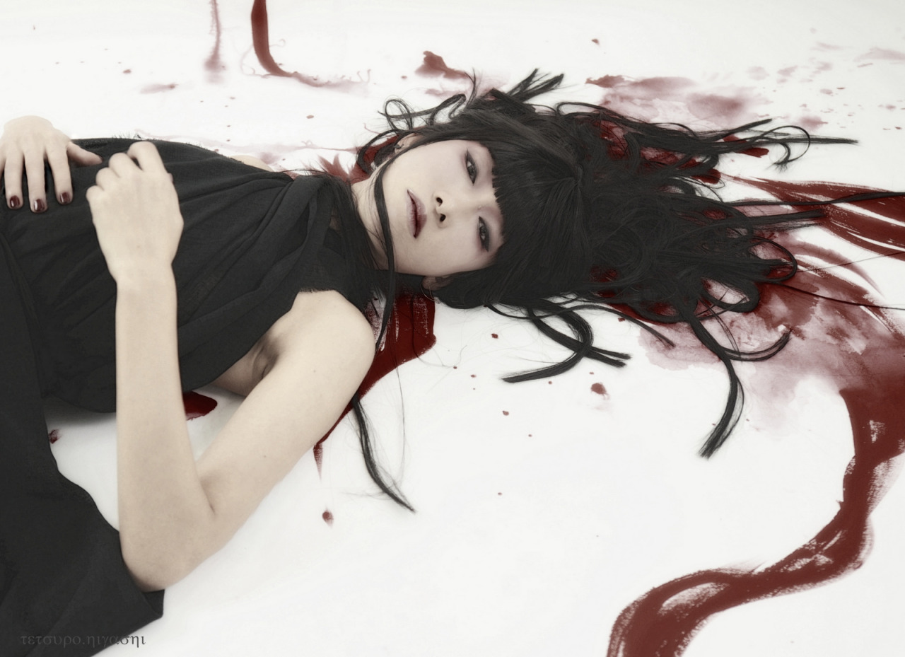 marejadilla:    Photographer Tetsuro Higashi    scene-painting : Saori Kandastyling