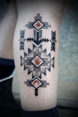 A kewl neo-tribal tattoo from Lovehawk Studios.