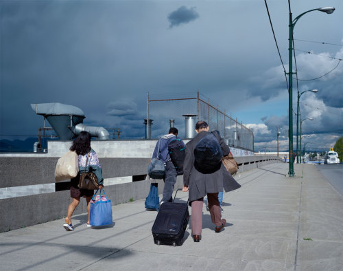 grupaok:Jeff Wall, Overpass, 2001