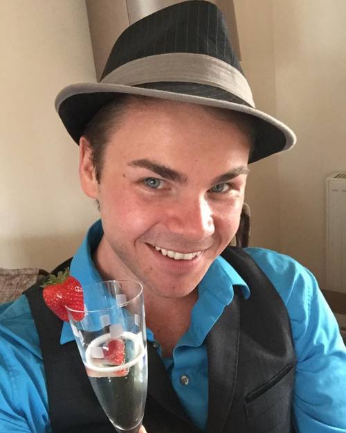 I Am Partial To A Little Prosecco With Strawberries #flashback #throwback #prosecco #nightout #gay #gayselfie