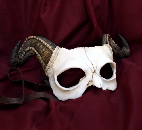 aishavoya:Handmade skull masks, resin cast with leather straps and fabric backings. Available at ais