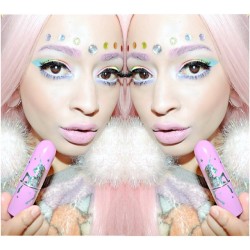 Alexandrametalclown:  ✨Unicorn✨ #Limecrime #Makeup #Facegems #Pompomearrings