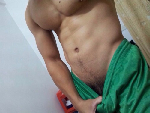 http://gaykoreandude.tumblr.com/post/106908526113