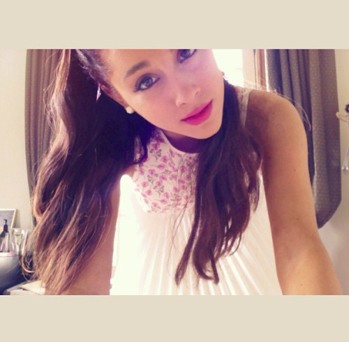 gl0winthed4rk:  arianaaagrandeee:  I miss my boyfriend.  I LOVE YOU OMFG