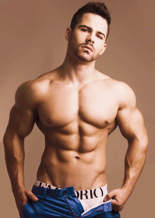 aworldofmenz:  karrrotinko: Roman Dawidoff  A World of Menz