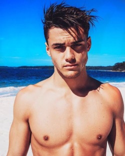 Themalenipple:  Hotguys4Hotguys:dolan Twins | Ethan &Amp;Amp; Grayson  Grayson Dolan