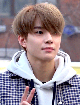 1oveten: imbluesky: The natural look of Kim JungWoo @jjungwoos