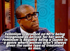 violetverdeau:  samoanshugavery:  serfborts: Segun destroys Annie Lennox and 2 white