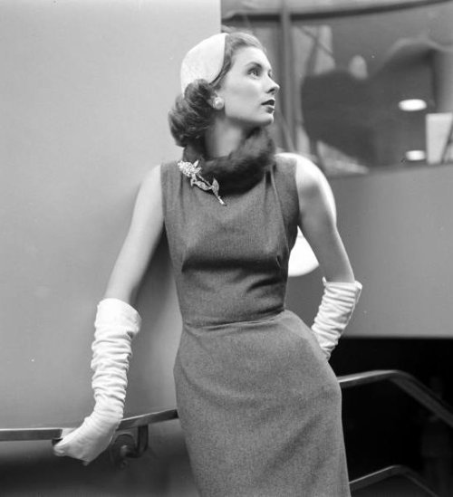 Nina Leen, Suzy Parker, 1950
