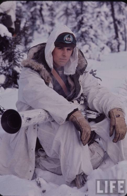 Army exercises in Alaska(Carl Mydans. n.d.)