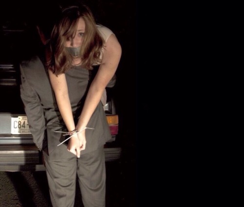 https://extreme-bondage.tumblr.com/post/141083886953