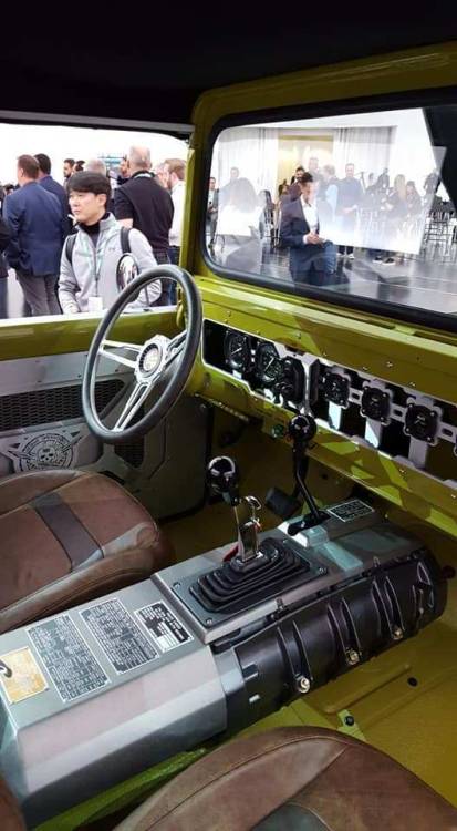 jacdurac:   Jeep M 715 Five-Quarter Restomod at Easter Jeep Safari  