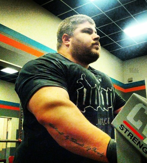 thebigbearcave:  randoms from my archive