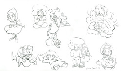 gracekraft:  I forgot I had some more sketches of Gem children lying around.  Also got Mama Rose in this time~ 
