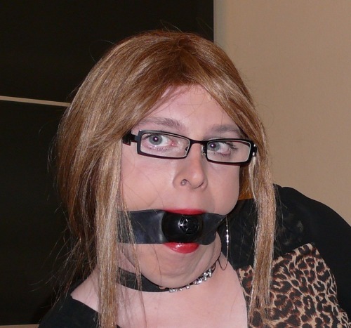 slavegirlsara:  I love that dress. I look like the slut I am.   live the truth