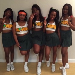 frenchinhalechanelxoxo:  East Compton Clovers x BringItOn 