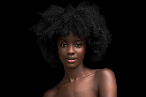 yagazieemezi:  Photographer Joey Rosado of Island Boi Photography has created the stunning photo series “Melanina” as a way to highlight the natural beauty and diversity of Black people. The Rosado told AfroPunk“The title is spanish for “Melanin”.