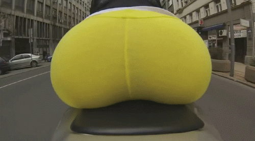 buttbabesblog:  Racing towards the finish line:We just passed 20,000 followers!Thank