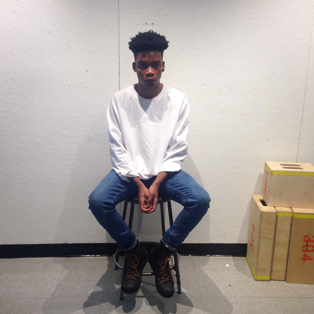 roca-wear:  sometimes I stand sometimes I sit