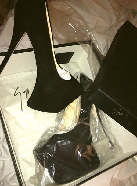 ssfenty:  http://ssfenty.tumblr.com 