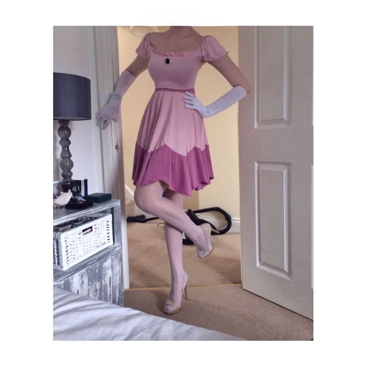 heartoutofhand:  Immmmmm peach!!!! *said in a stupidly high voice* Costume for my