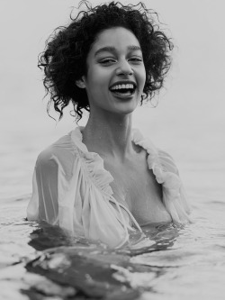 stylish-editorials:  Damaris Goddrie photographed